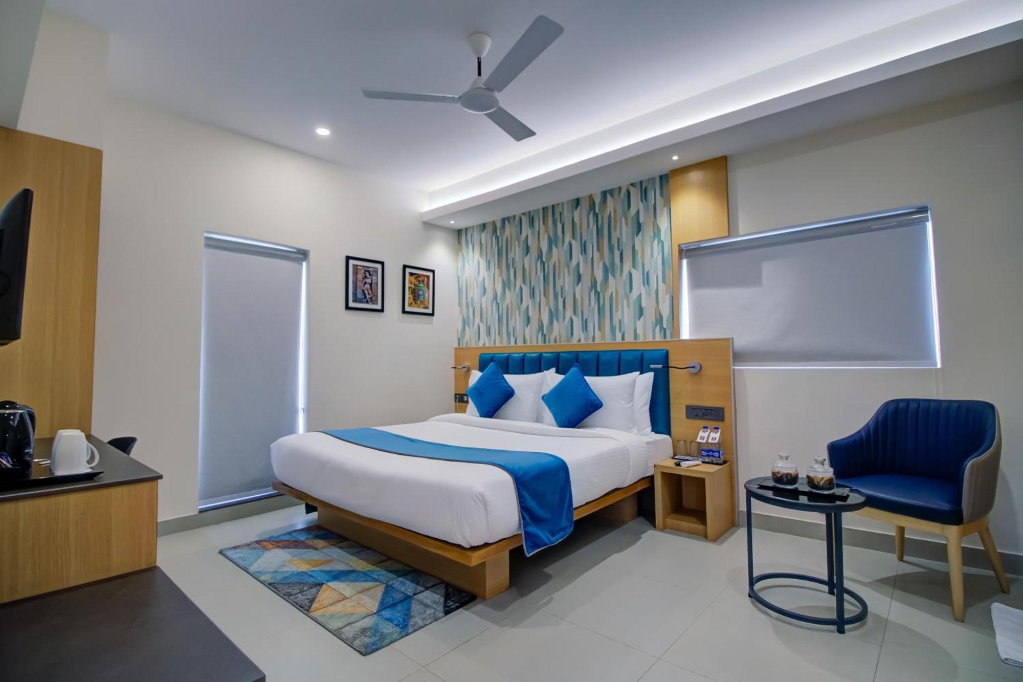 Cozzet Victoria Hotel บูบันเนสชวาร์ ภายนอก รูปภาพ
