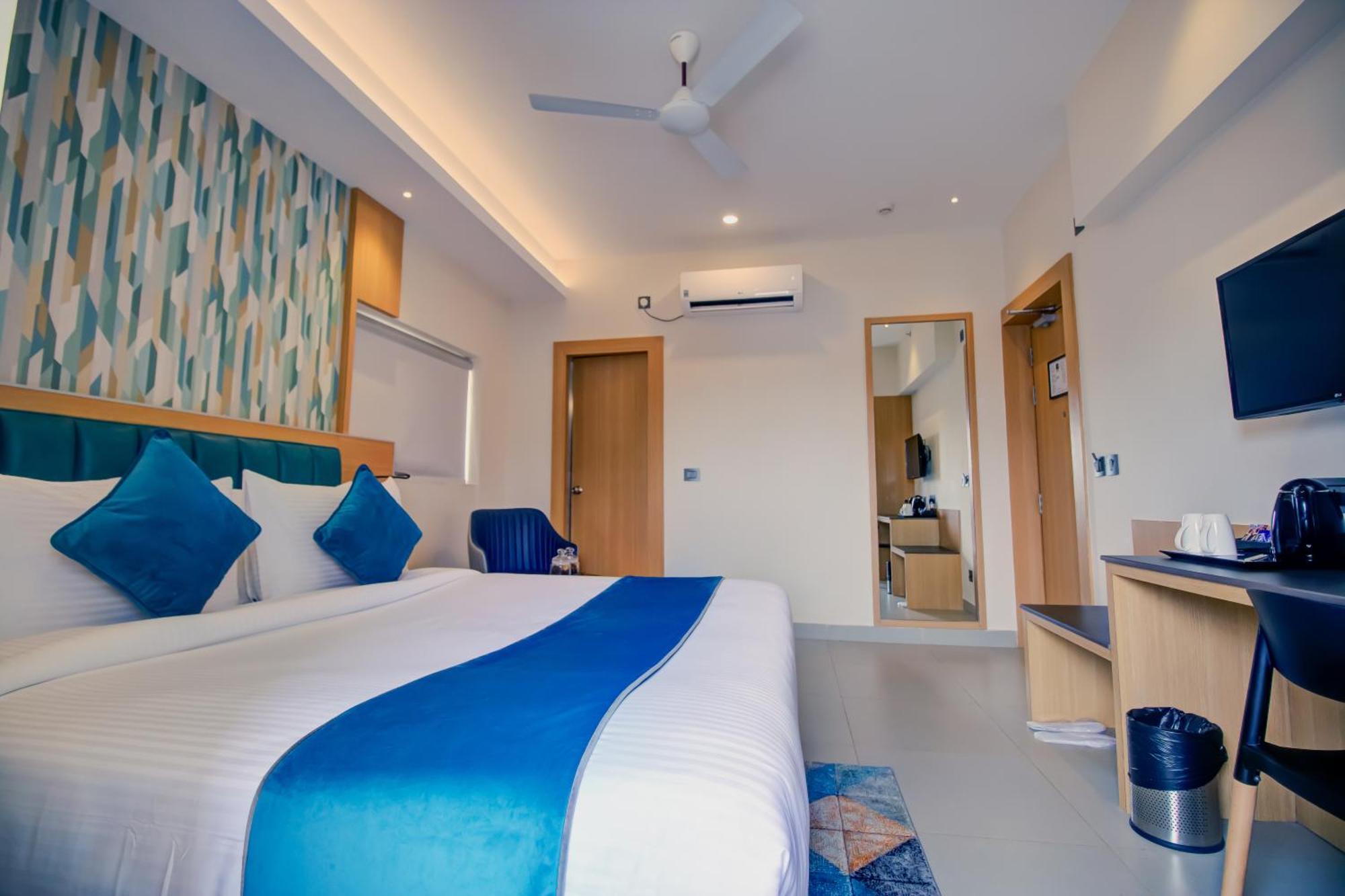 Cozzet Victoria Hotel บูบันเนสชวาร์ ภายนอก รูปภาพ